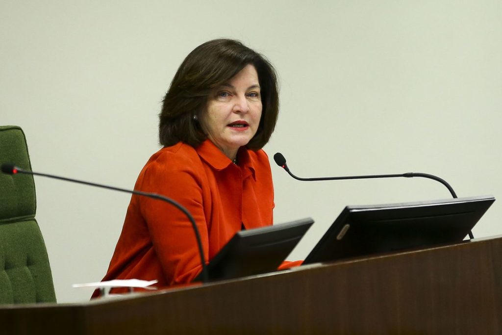 A procuradora-geral da República, Raquel Dodge, durante a palestra "A Construção do Brasil, da Independência à República", no STF.