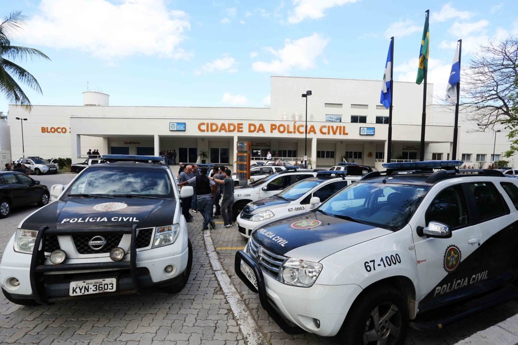 Policia Civil realiza operação Repressão Qualificada".