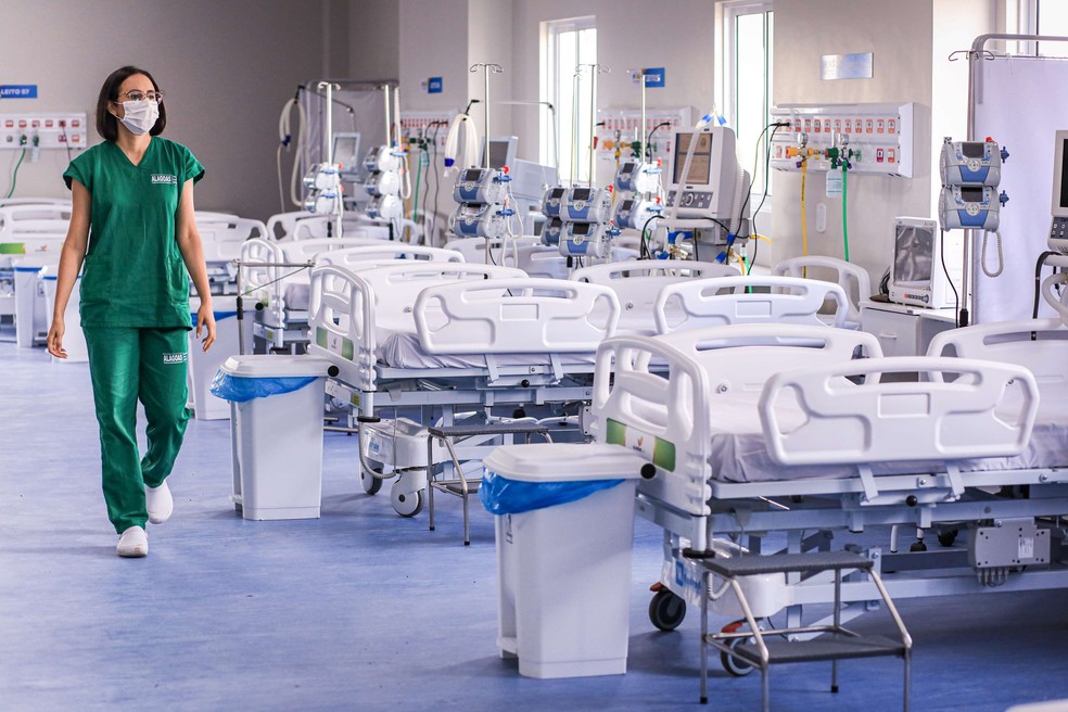 Leitos de UTI para pacientes com Covid-19 no Hospital Regional do Alto Sertão (HRAS),
em Alagoas/Márcio Ferreira
