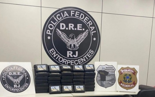 A droga foi encontrada pelos agentes da Delegacia de Repressão a Drogas da PF