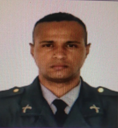 Militar foi baleado quando chegava em bar no bairro Andrade de Araújo
