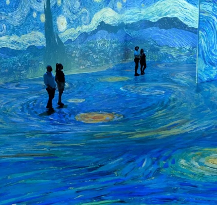 A exposição promove um mergulho sensorial na obra e na vida do pintor holandês