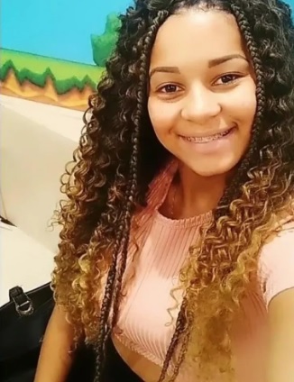 O corpo de Yzabelli Cristinna de Oliveira, de 18 anos, foi localizado sem roupas/Reprodução/Redes sociais