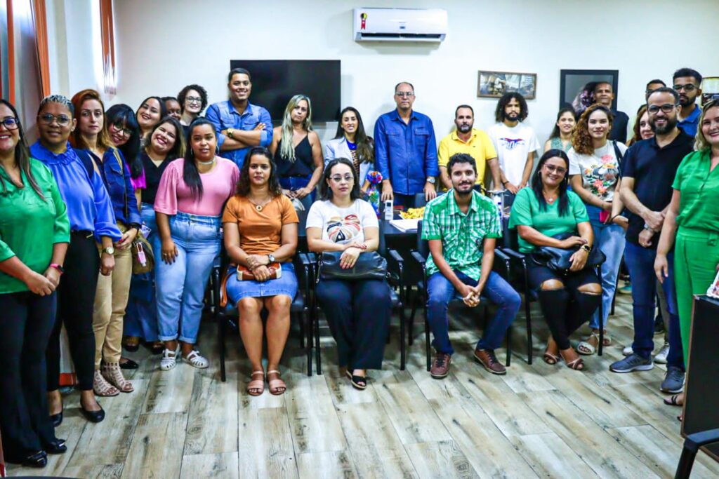 O encontro ocorreu na sede da Educação, no Centro/Gilberto Rocha/PMBR