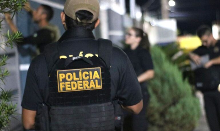 Santarém (PA) - Polícia Federal faz operação em Santarém (PA) para combate ao garimpo ilegal, e apreende ouro e dinheiro. Foto: Polícia Federal/Divulgação